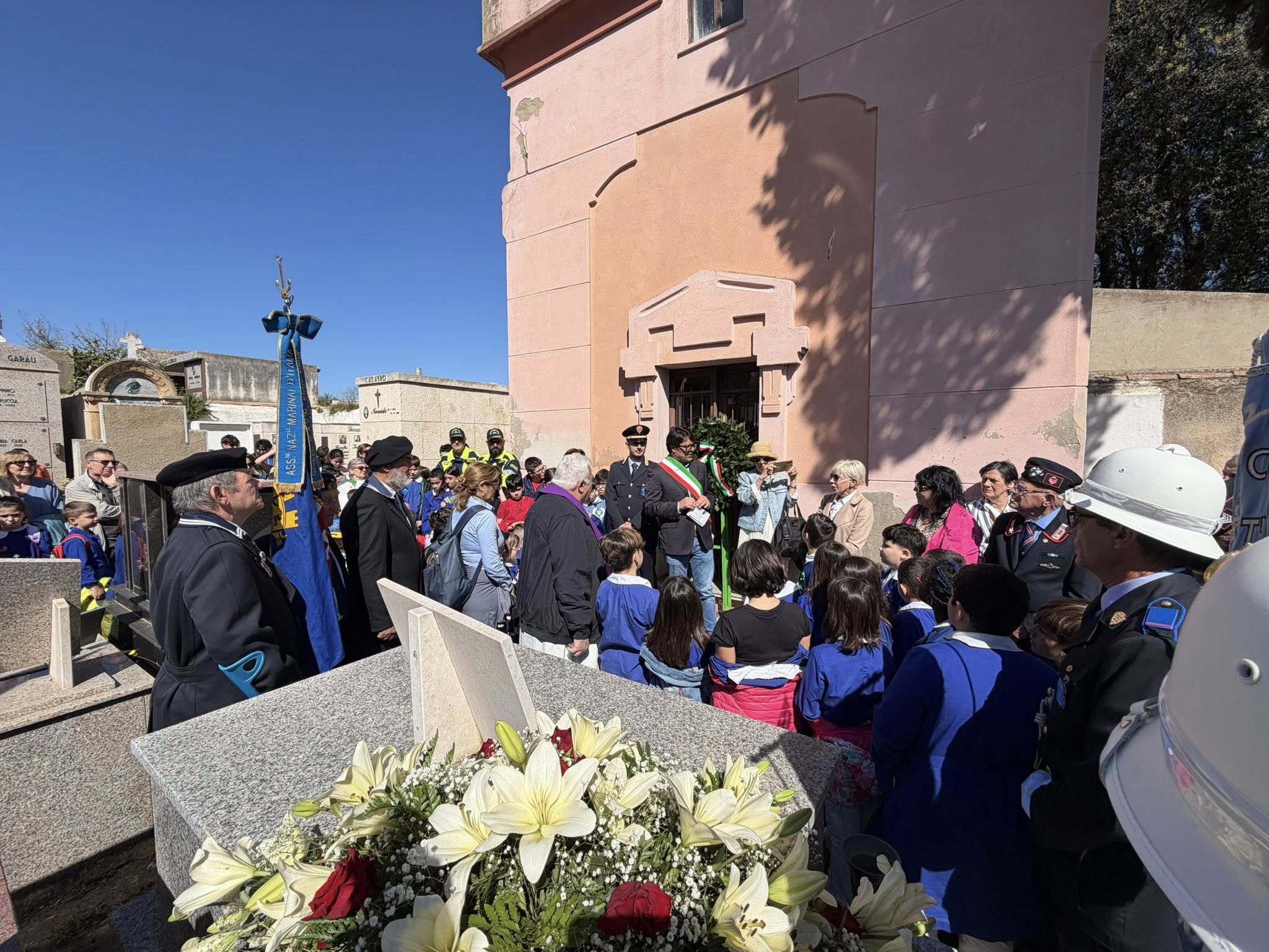In cimitero l'omaggio al Partigiano Efisio Piria